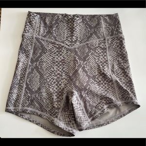 Balance Athletica Ascend Short- Boa